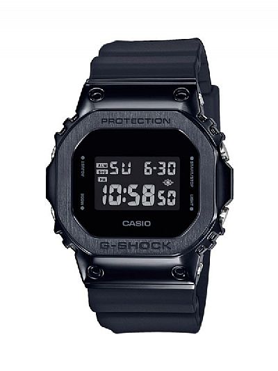 CASIO G-Shock GM-5600B-1ER