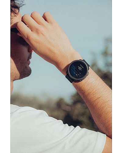 Suunto Vertical Solar All Black SS050978000